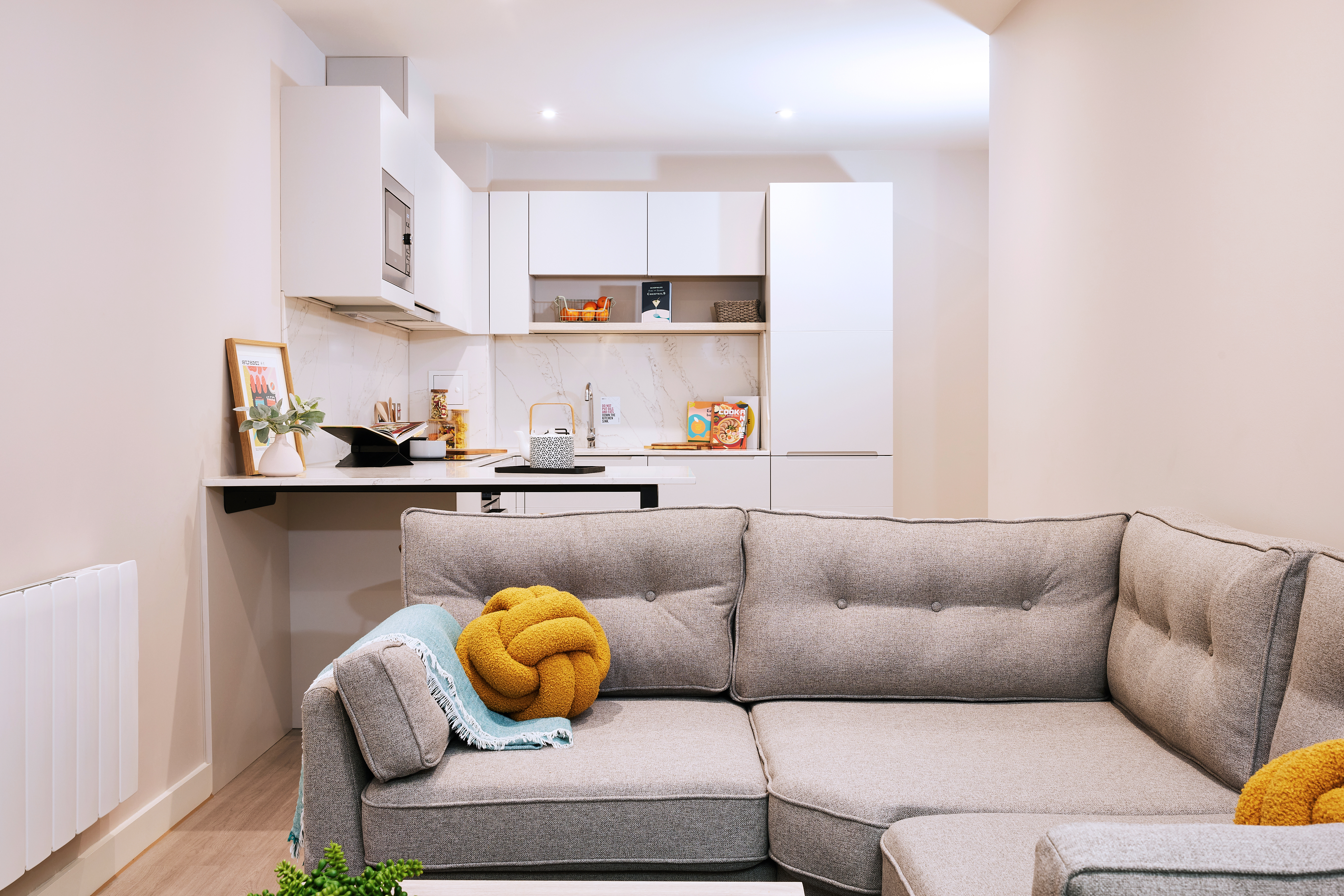One Bedroom at Edinburgh Iona Street