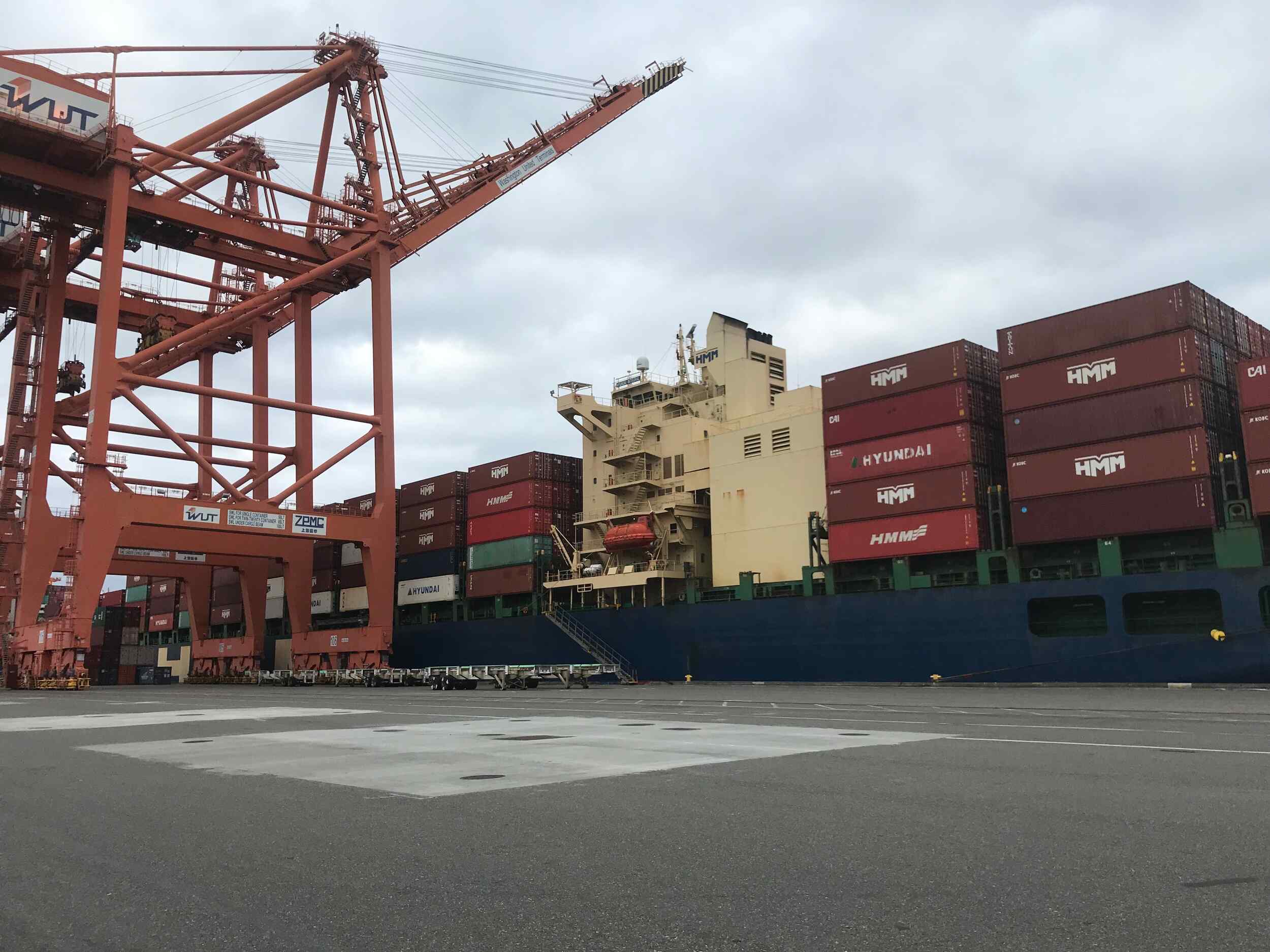 International shipping and logistics