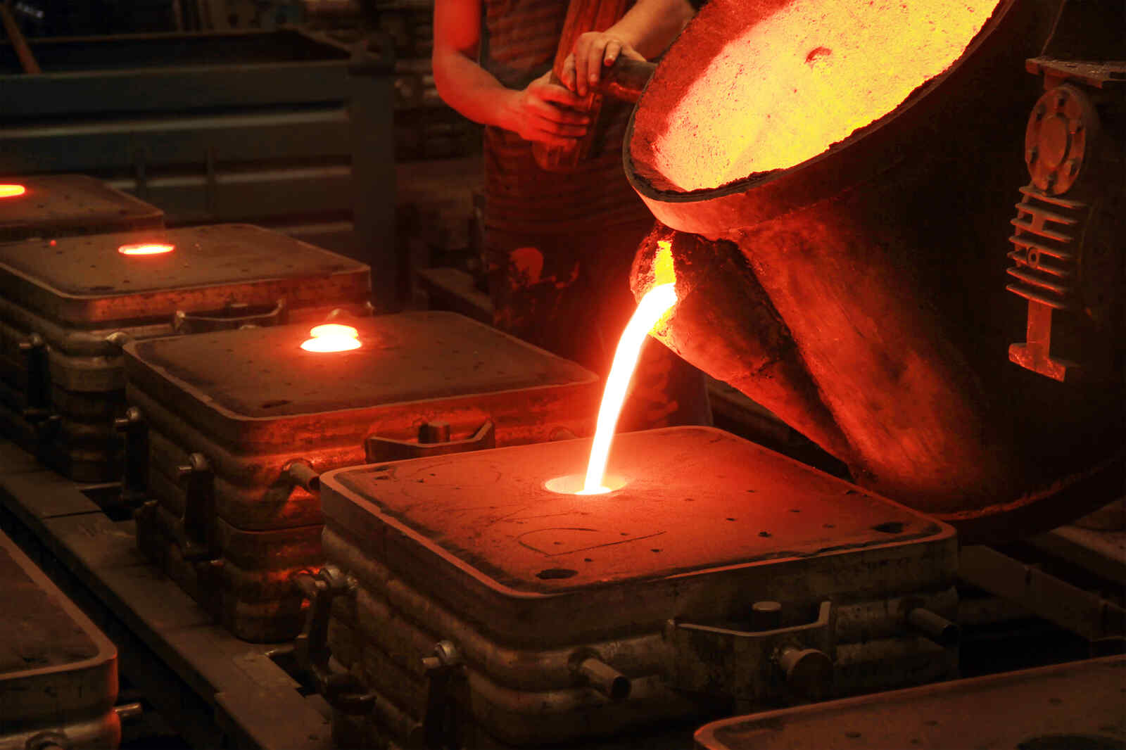 Foundry related specialty products