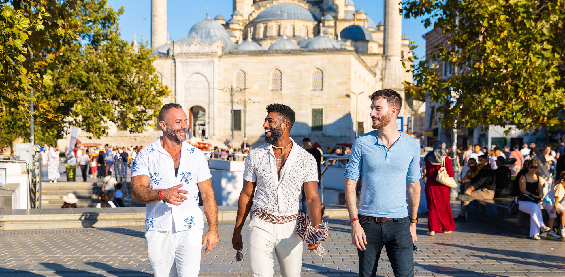 istanbul guests three guys