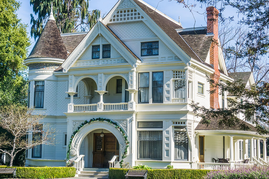White Victorian home style