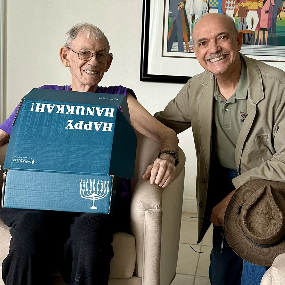 Hanukkah Gift Box Ministry