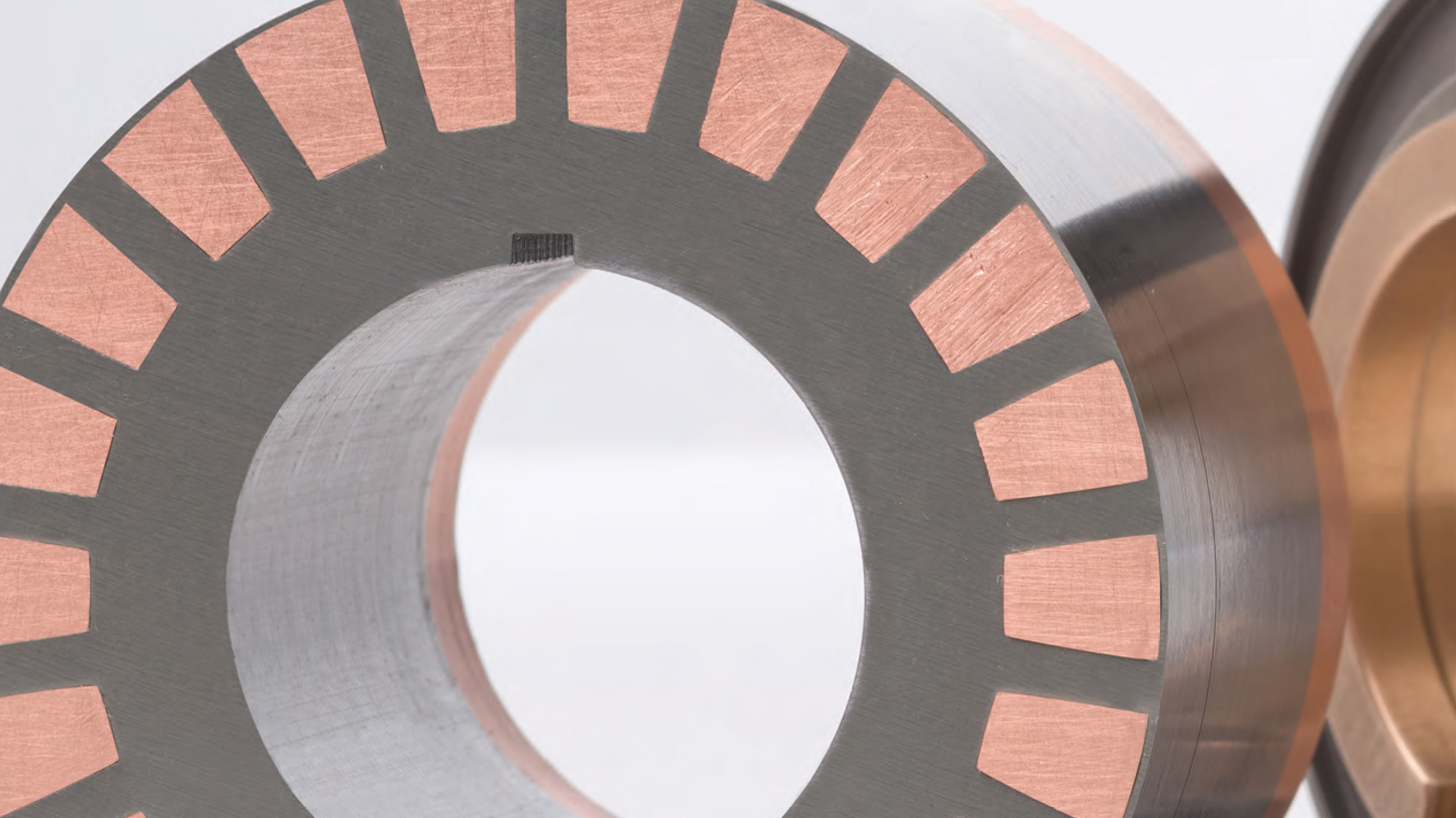 420 Corsair™ motor improves drawdown in tight clearance wells