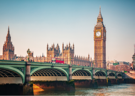 Explore London's iconic landmarks, from Big Ben to the Tower of London, as you learn about the city's royal and cultural heritage