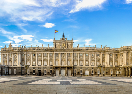 Explore Madrid's Palacio Real and uncover the artistry, history, and tradition behind Spain's centuries of royal heritage