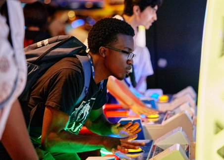 Tour Akihabara Electric Town, Tokyo’s buzzing hub for tech, gaming, manga, and anime culture