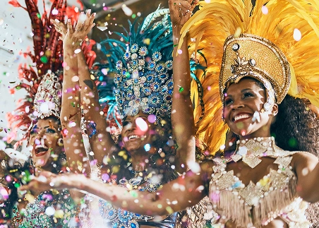 Try on hand-crafted Carnival costumes and learn about the dances behind this celebrated tradition in Cabarete