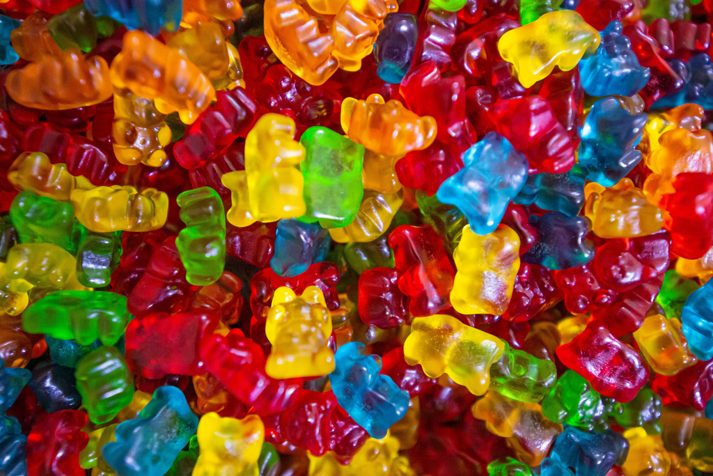 multi colored gummy bears