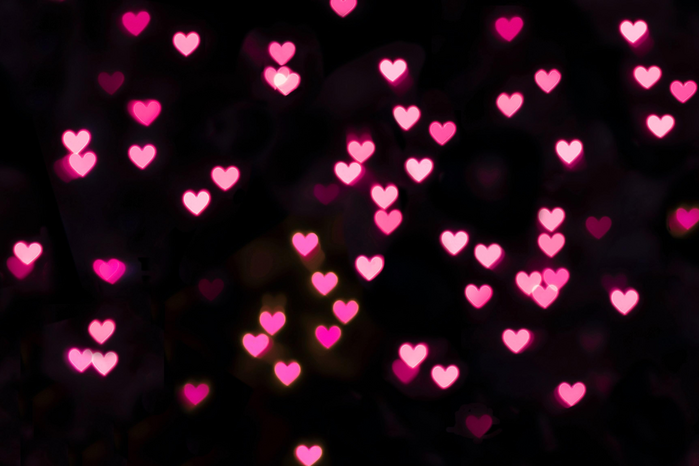 Pink hearts by Jude Beck on Unsplash