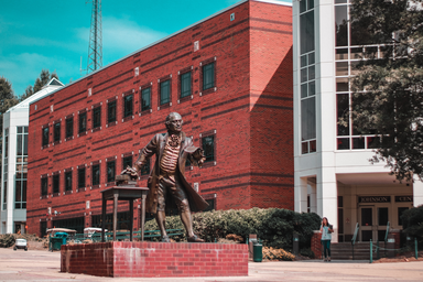 George Mason statue in front of George Mason University\'s Johnson Center