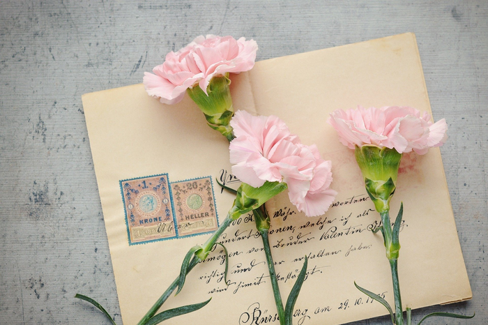 flowers on envelope image jpg by Pezibear