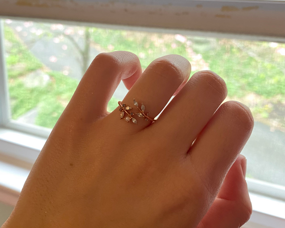 Hand with dainty leaf ring