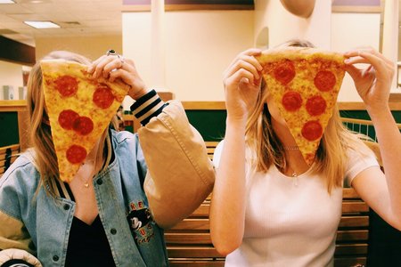 Anna Schultz-Girls Posing With Pizza
