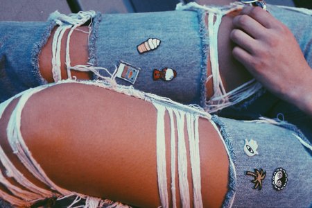 Anna Schultz-Ripped Denim Boyfriend Jeans With Patches
