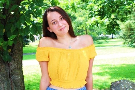 Image of Emmanuel College student leader. Arielle Beninco
