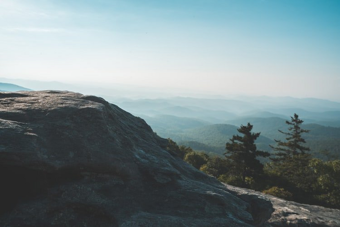 Blue Ridge Mountains North Carolina by Unsplash