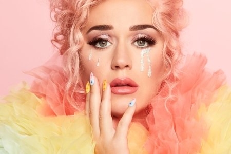Katy Perry “Smile” Album Asset