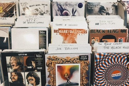 10 Songs To Add To Your Fall Playlist Her Campus
