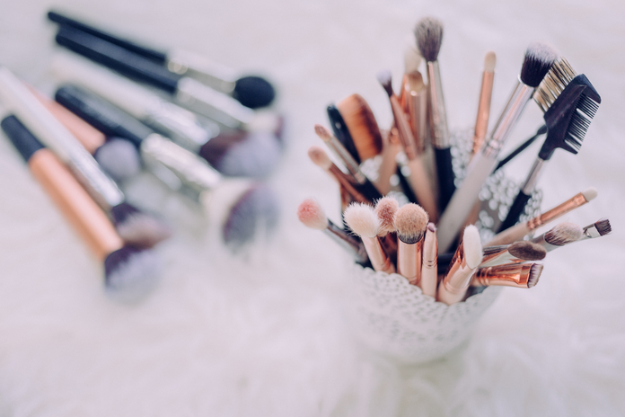 makeup brushes by freestocks