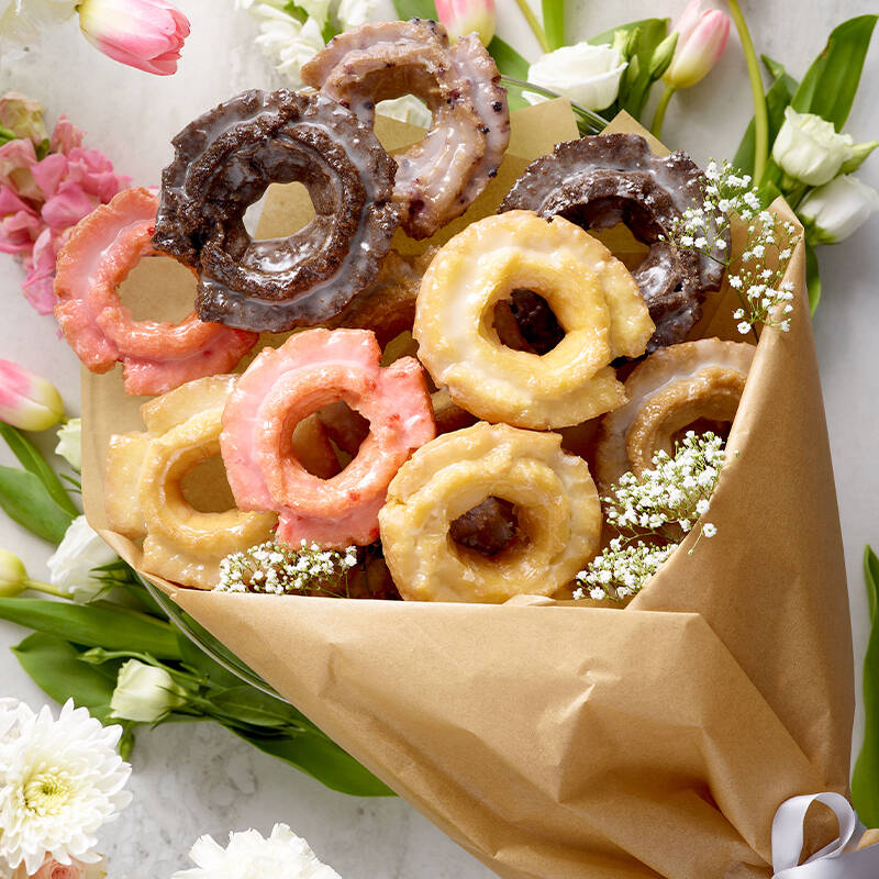 Old fashioned donut bouquet
