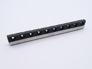 Bracket, VersaPak, Retainer, Silicone, 10 Slot Starburst (0.16 in-0.39 in)
