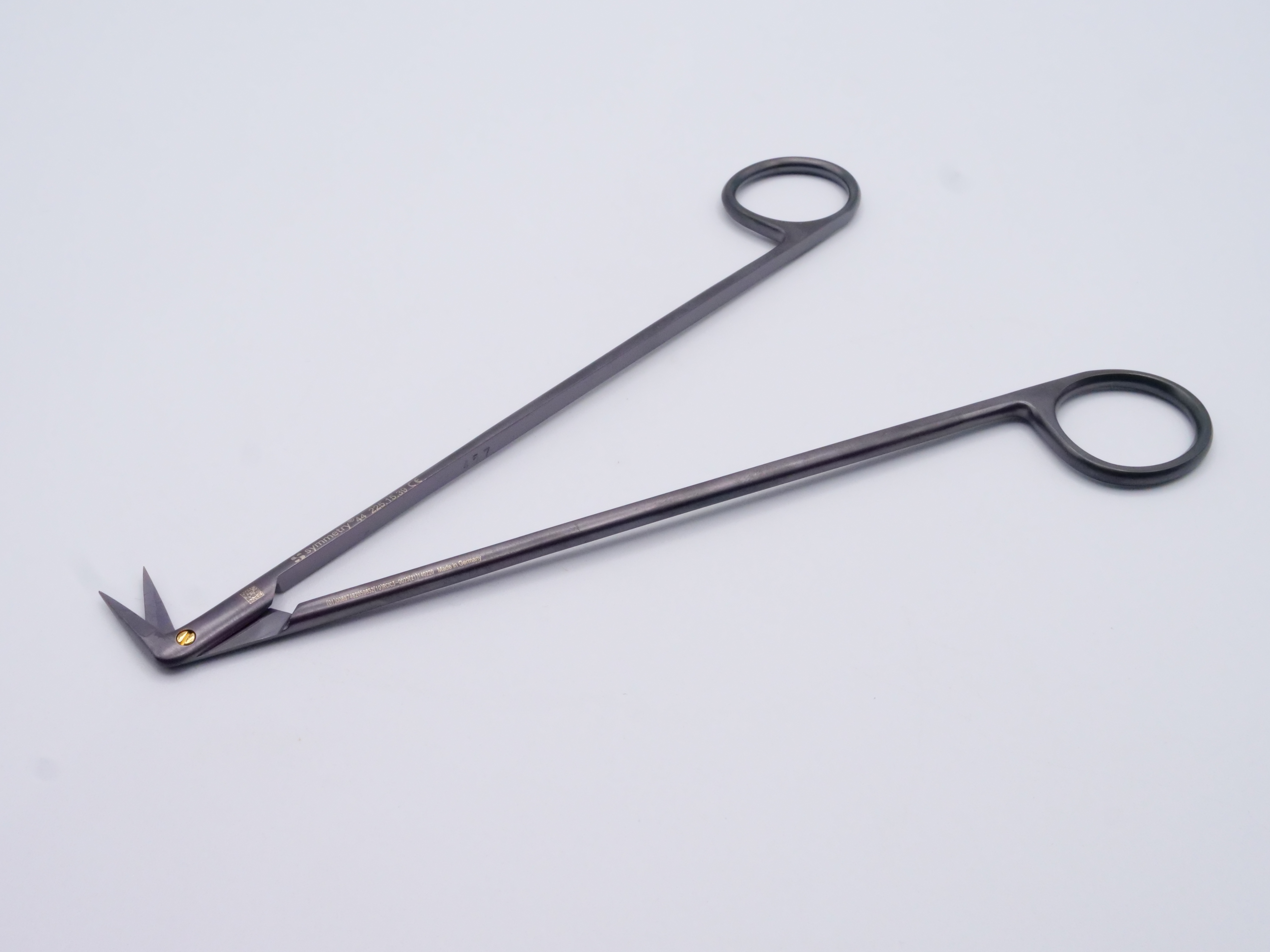 Symmetry 225.15.39 1