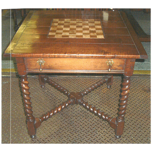 Stella Games Table