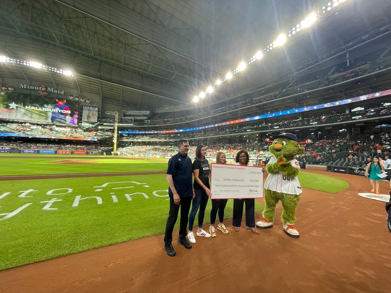 Play Ball! Halliburton Teams up with the Astros for Back-to-School Activities