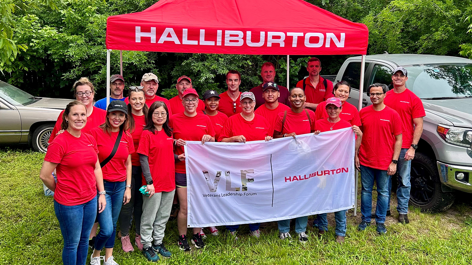 Halliburton's Veteran's Leadership Forum (VLF) worked with Rebuilding Together on local veteran's home.