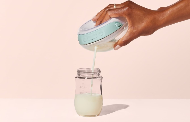 Willow Go™ wearable breast pump