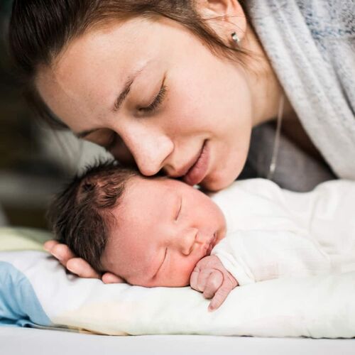 Can You Take Melatonin While Breastfeeding?